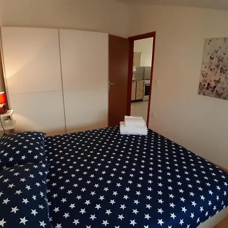 Apartment Deni