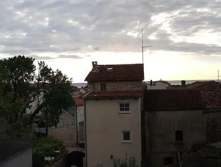 Deni